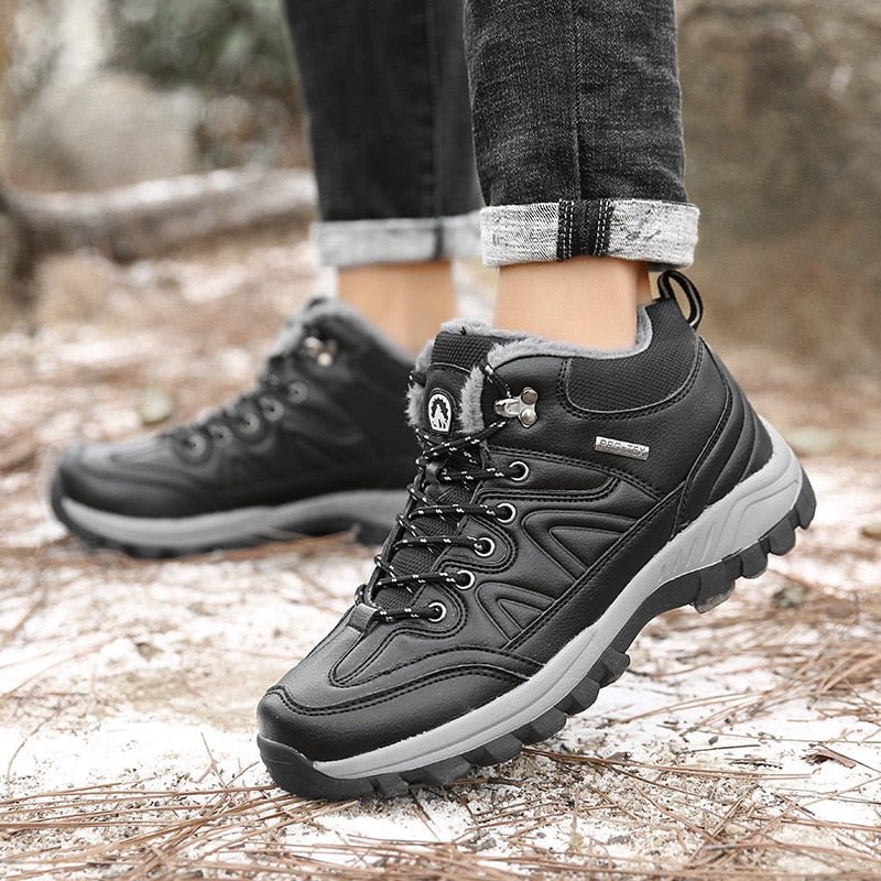 Yosemite Trail Men's Hiking Boots - ComfortWear Store