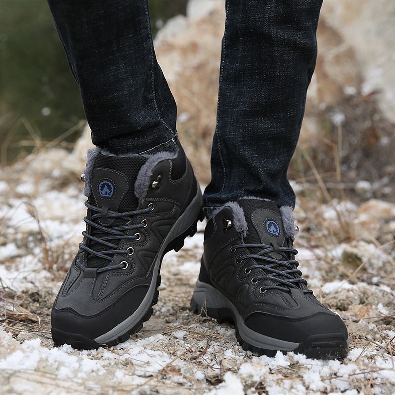 Yosemite Trail Men's Hiking Boots - ComfortWear Store